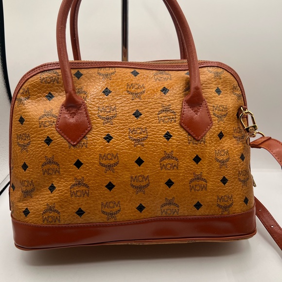 🔥MCM Alma visetos cognac 2 way bag EUC 🔥made in Germany with COA - Picture 4 of 16